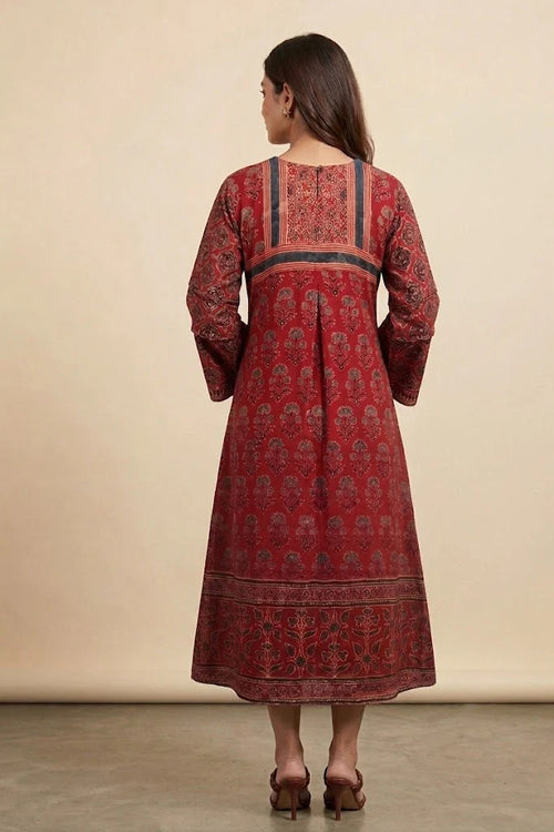 Cotton Linen Printed Shirt Dress featuring A-line fit, collar detailing and printed linen border.